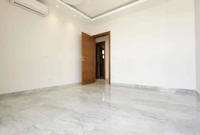 57234491 - Property Image 2