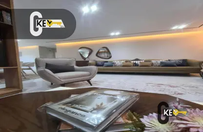 شقة - 3 غرف نوم - 2 حمامات للايجار في شارع ام كلثوم - الرحاب المرحلة الثالثة - الرحاب - مدينة القاهرة الجديدة - القاهرة