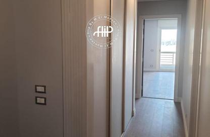 Apartment - 3 Bedrooms - 3 Bathrooms for sale in New Giza - Cairo Alexandria Desert Road - 6 October City - Giza