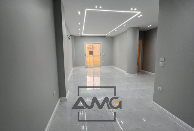 8620111 - Property Main Image