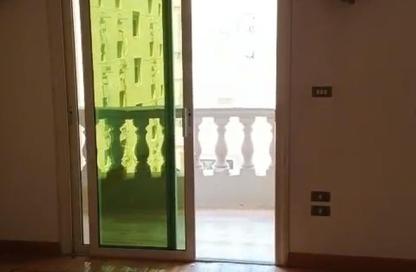 شقة - 3 غرف نوم - 2 حمامات للايجار في عمارات البنفسج - البنفسج - مدينة القاهرة الجديدة - القاهرة