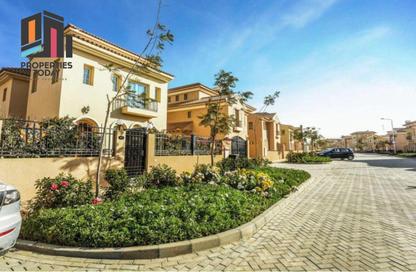 Apartment - 3 Bedrooms - 3 Bathrooms for sale in Hyde Park - New Cairo City - Cairo