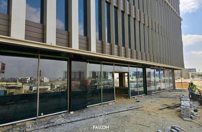 مساحات مكتبية - استوديو - 2 حمامات للبيع في وان نانيتي - شارع التسعين الجنوبي - التجمع الخامس - مدينة القاهرة الجديدة - القاهرة