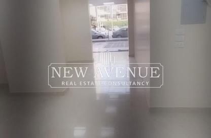 Retail - Studio - 2 Bathrooms for rent in Al Nozha St. - Ard El Golf - Heliopolis - Masr El Gedida - Cairo