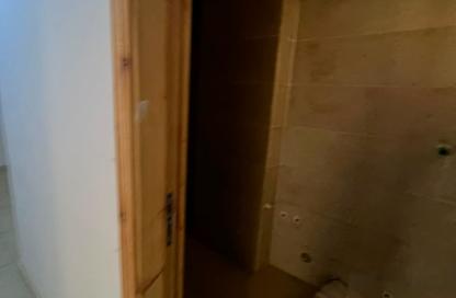 Apartment - 3 Bedrooms - 3 Bathrooms for sale in Omar Makram St. - Al Narges 6 - Al Narges - New Cairo City - Cairo