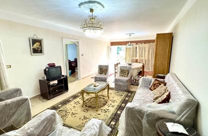 Apartment - 2 Bedrooms - 2 Bathrooms for rent in Garden City Smouha St. - Smouha - Hay Sharq - Alexandria