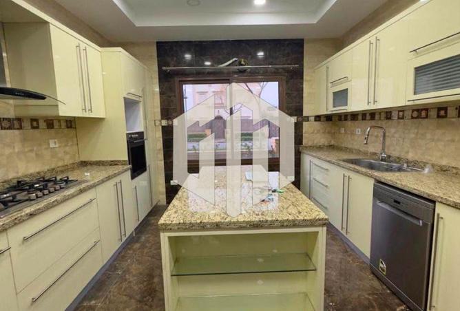 101786317 - Property Image 2