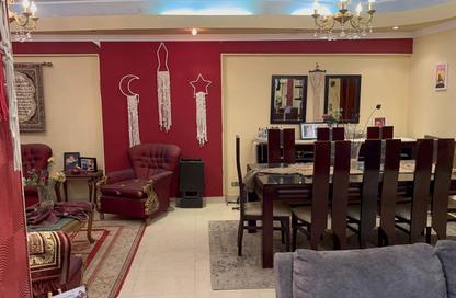 Apartment - 3 Bedrooms - 3 Bathrooms for sale in Mahmoud Ghoneim St. - 6th Zone - Nasr City - Cairo