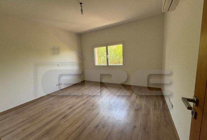 104887312 - Property Image 2