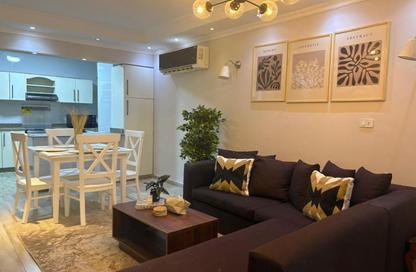 Apartment - 3 Bedrooms - 3 Bathrooms for rent in New Giza - Cairo Alexandria Desert Road - 6 October City - Giza