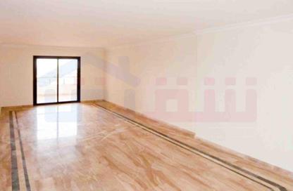 Apartment - 4 Bedrooms - 3 Bathrooms for sale in Muruj - Smouha - Hay Sharq - Alexandria