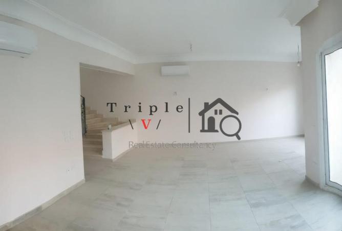 8595021 - Property Image 3