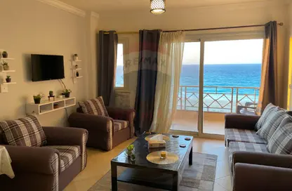 شاليه - 2 غرف نوم - 2 حمامات للبيع في إمارتس هايتس - قسم الضبعة - الساحل الشمالي