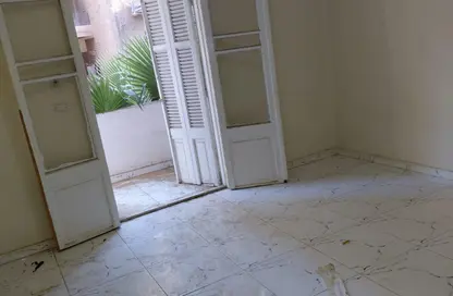 شقة - 3 غرف نوم - 2 حمامات للايجار في العجوزة - الجيزة