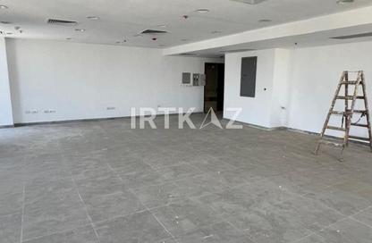 Office Space - Studio - 1 Bathroom for rent in Hyde Park Business District Mall - South Teseen St. - The 5th Settlement - New Cairo City - Cairo