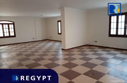 Office Space - 4 Bedrooms - 2 Bathrooms for rent in Al Laselky St. - El Laselky - New Maadi - Hay El Maadi - Cairo