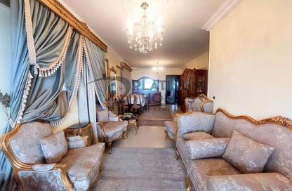 Apartment - 3 - 1 for sale in Al Ekbal St. - Laurent - Hay Sharq - Alexandria