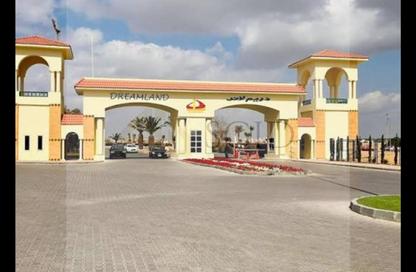 Apartment - 3 Bedrooms - 3 Bathrooms for sale in Dream Land St. - Dream Land - Al Wahat Road - 6 October City - Giza