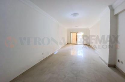 Apartment - 3 Bedrooms - 2 Bathrooms for sale in Camp Chezar - Hay Wasat - Alexandria