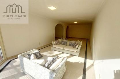 Apartment - 4 Bedrooms - 3 Bathrooms for sale in Sarayat Al Maadi - Hay El Maadi - Cairo