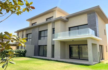 Villa - 4 Bedrooms - 4 Bathrooms for sale in Swan Lake Residence - 5th Settlement Compounds - The 5th Settlement - New Cairo City - Cairo