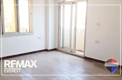 Apartment - 2 Bedrooms - 1 Bathroom for rent in Al Bostan St. - 9th District - Sheikh Zayed City - Giza