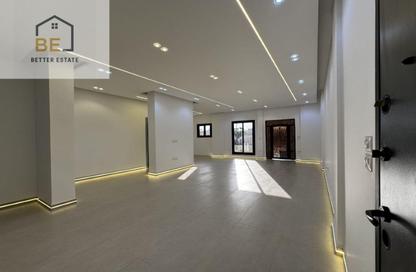 Apartment - 3 Bedrooms - 3 Bathrooms for sale in El Nady District - Shorouk City - Cairo