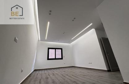Apartment - 3 Bedrooms - 3 Bathrooms for sale in El Nady District - Shorouk City - Cairo