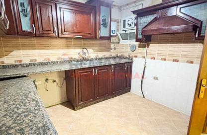 Apartment - 3 Bedrooms - 2 Bathrooms for sale in Mohamed Fawzy Moaz St. - Smouha - Hay Sharq - Alexandria