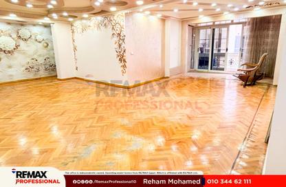 Apartment - 3 Bedrooms - 2 Bathrooms for sale in Mohamed Fawzy Moaz St. - Smouha - Hay Sharq - Alexandria Apartment - 3 Bedrooms - 2 Bathrooms for sale in Mohamed Fawzy Moaz St. - Smouha - Hay Sharq - Alexandria