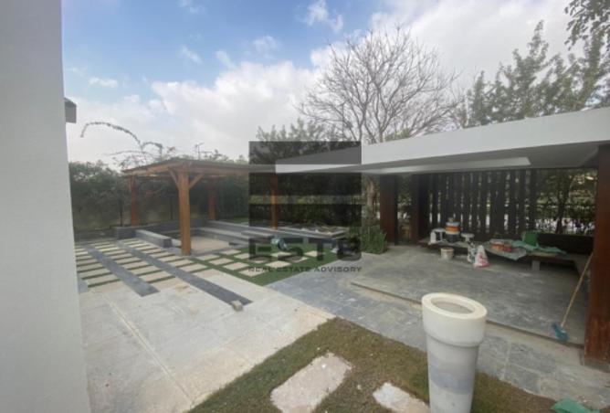 98826193 - Property Image 2