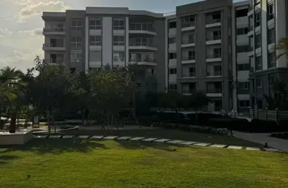 Apartment - 3 Bedrooms - 3 Bathrooms for sale in Hyde Park - New Cairo City - Cairo