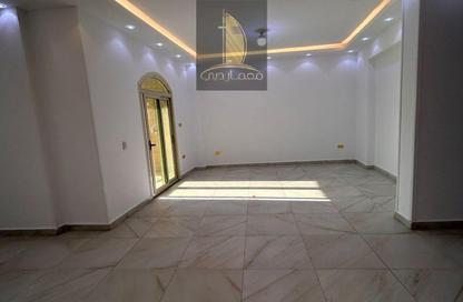 Apartment - 3 - 2 for rent in Doctor Yassin Abdel Ghaffar St. - Area C - Ganoob El Acadimia - New Cairo City - Cairo Apartment - 3 - 2 for rent in Doctor Yassin Abdel Ghaffar St. - Area C - Ganoob El Acadimia - New Cairo City - Cairo