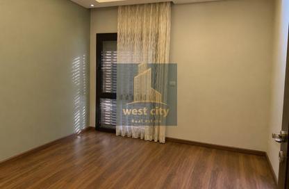 Apartment - 3 Bedrooms - 3 Bathrooms for sale in Sodic West - Sheikh Zayed Compounds - Sheikh Zayed City - Giza