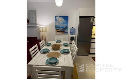 Apartment - 3 Bedrooms - 2 Bathrooms for sale in Mountain View - Ras Al Hekma - North Coast