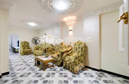 Apartment - 2 Bedrooms - 1 Bathroom for sale in Sidi Beshr - Hay Awal El Montazah - Alexandria