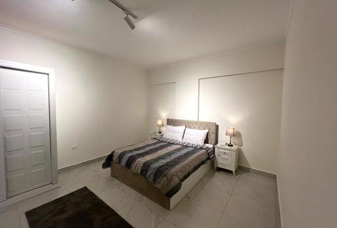 74042338 - Property Image 2
