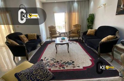 شقة - 3 غرف نوم - 2 حمامات للايجار في شارع زكريا احمد - البنفسج 5 - البنفسج - مدينة القاهرة الجديدة - القاهرة