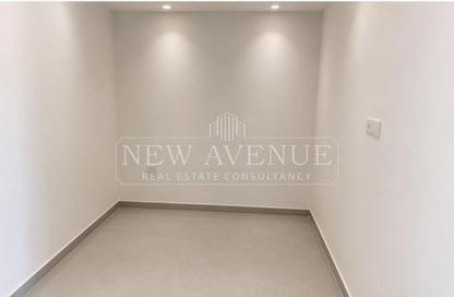 Apartment - 3 - 2 for sale in S2 - Sarai - Mostakbal City Compounds - Mostakbal City - Future City - Cairo