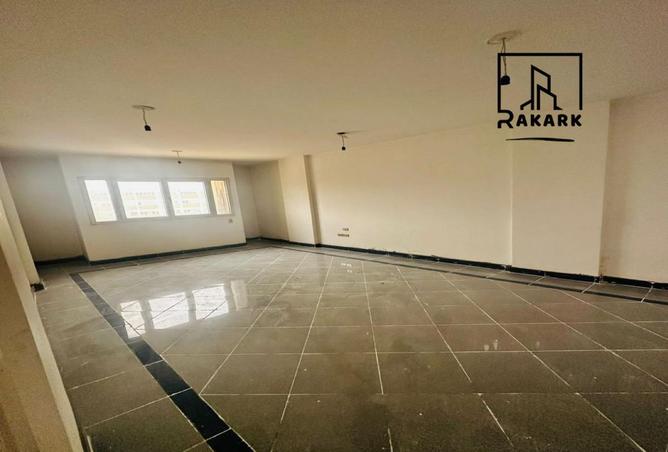 65661647 - صورة العقار 3