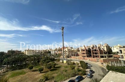 شقة - 3 غرف نوم - 3 حمامات للبيع في غرب الجولف - كمبوندات القطامية - القطامية - مدينة القاهرة الجديدة - القاهرة