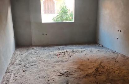 Apartment - 2 Bedrooms - 1 Bathroom for sale in Bait Alwatan - The 5th Settlement - New Cairo City - Cairo