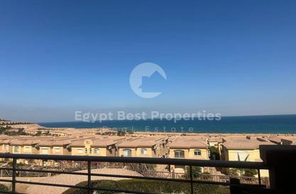 (بنتهاوس  (روف - 3 غرف نوم - 3 حمامات للبيع في تلال السخنة - العين السخنة - السويس