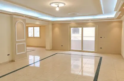 شقة - 3 غرف نوم - 1 حمام للبيع في شارع الارقم بن أبي الارقم - مدينة المعراج - زهراء المعادي - حي المعادي - القاهرة