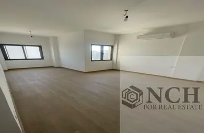 (بنتهاوس  (روف - 3 غرف نوم - 3 حمامات للايجار في مون ريزيدنس - فيفث سكوير - التجمع الخامس - مدينة القاهرة الجديدة - القاهرة