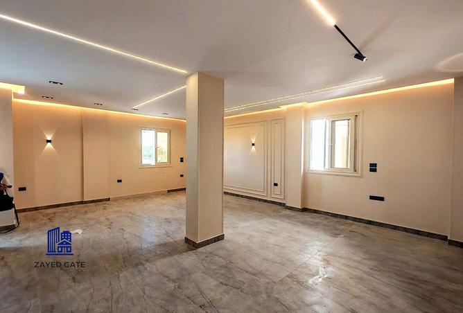 93807487 - Property Main Image