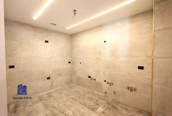 93807487 - Property Image 2