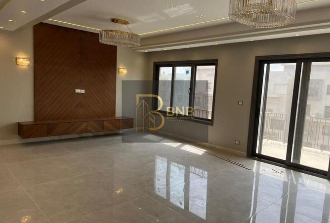 65918225 - Property Main Image