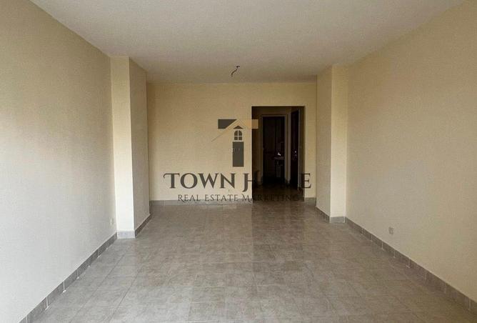 8520269 - Property Image 2