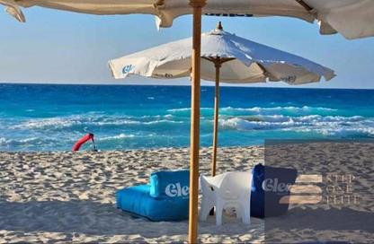 Chalet - 2 Bedrooms - 2 Bathrooms for sale in Glee - Qesm Borg El Arab - North Coast